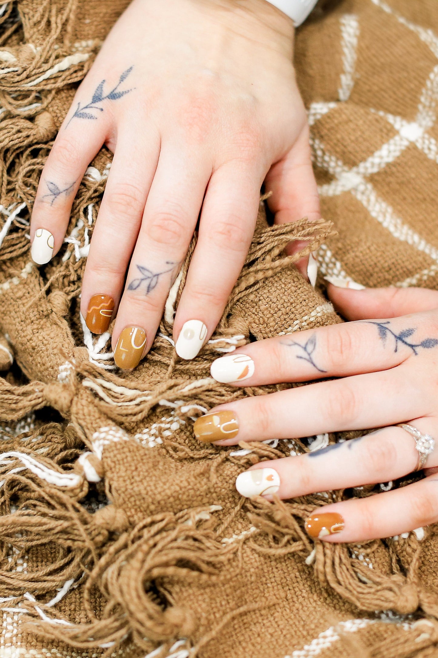 Boho Neutral Modern Shapes and Squiggles Nail Art Wrap Kit