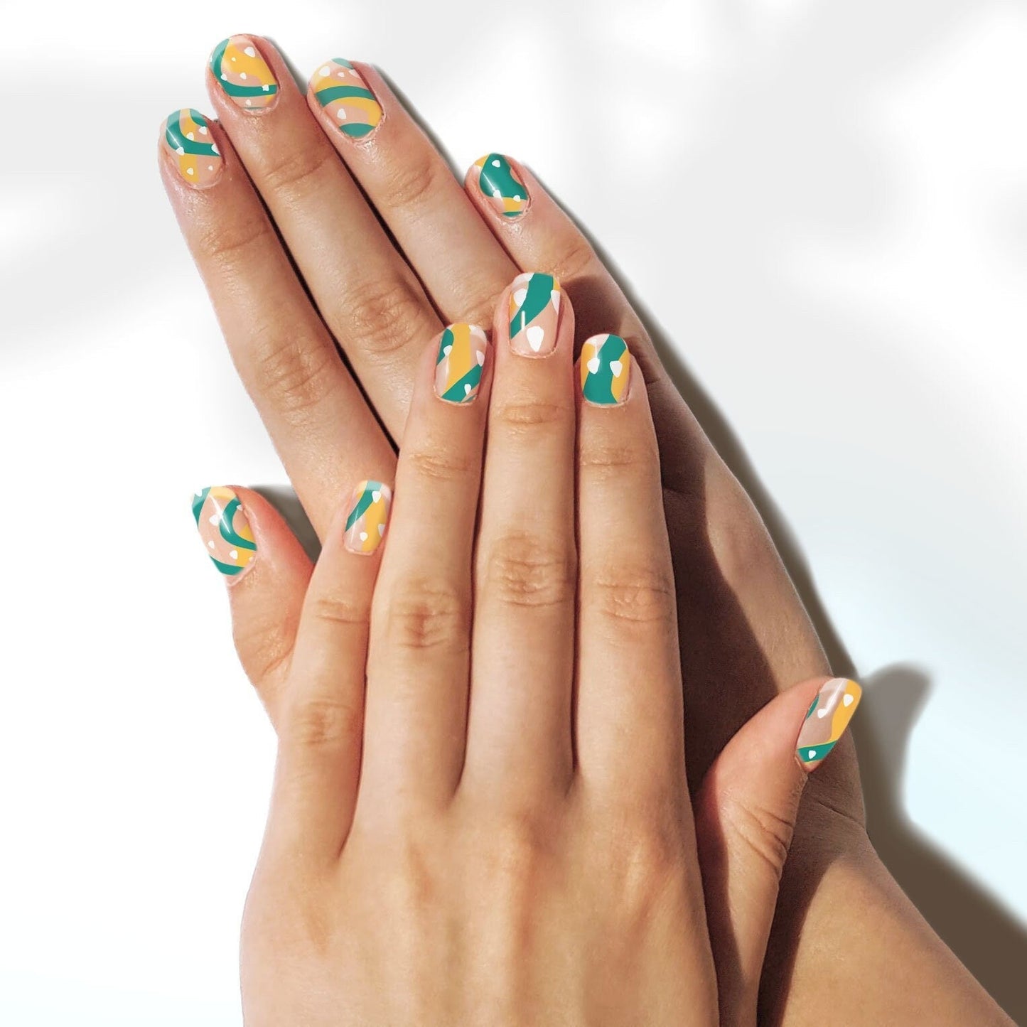 Miami Waves Artistic Transparent Nail Strip Kit in Teal and Yellow